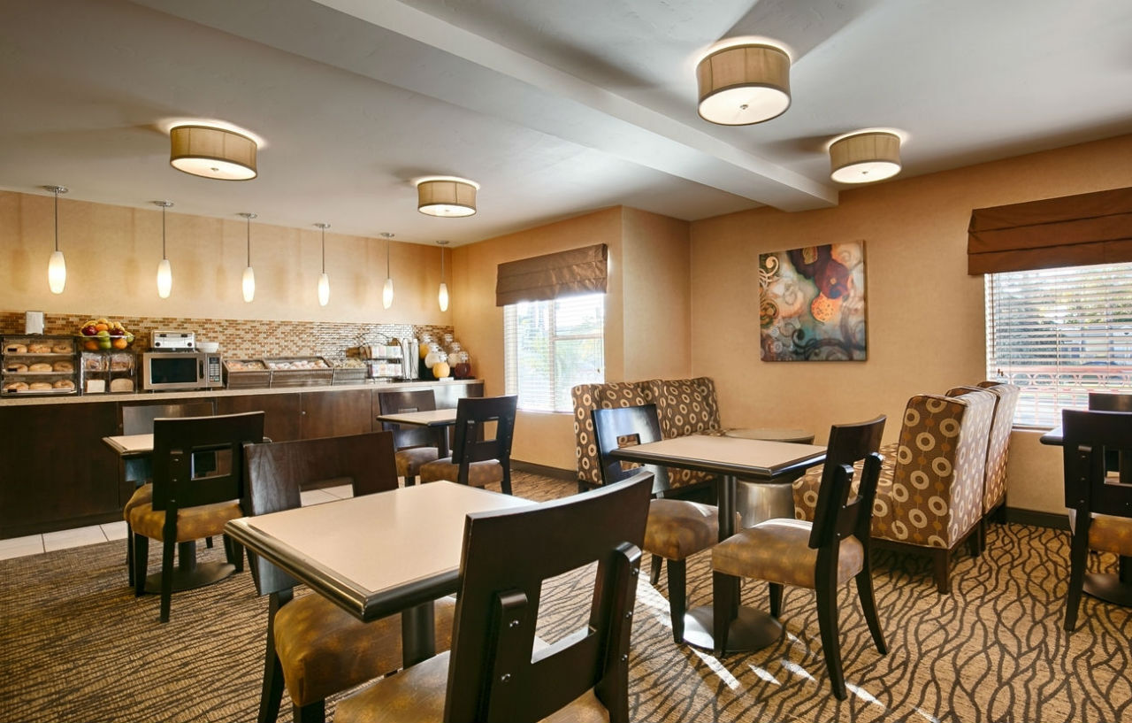 Best Western Plus Suites Hotel Coronado Island Екстериор снимка